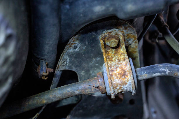 Expansión térmica y degradación del rendimiento en bujes del brazo de control